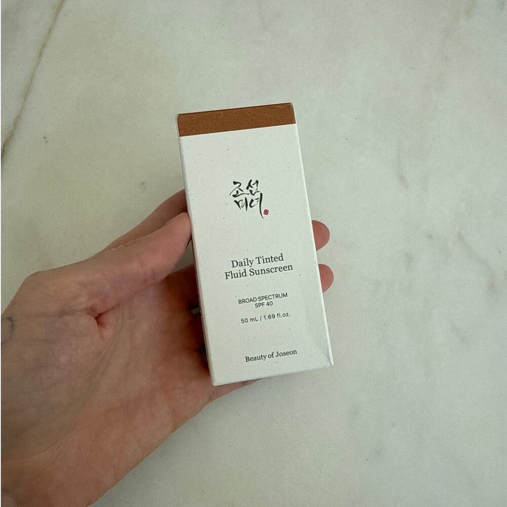 Beauty of Joseon Daily Tinted Fluid Sunscreen 50 ml / 1.69 fl oz MN230